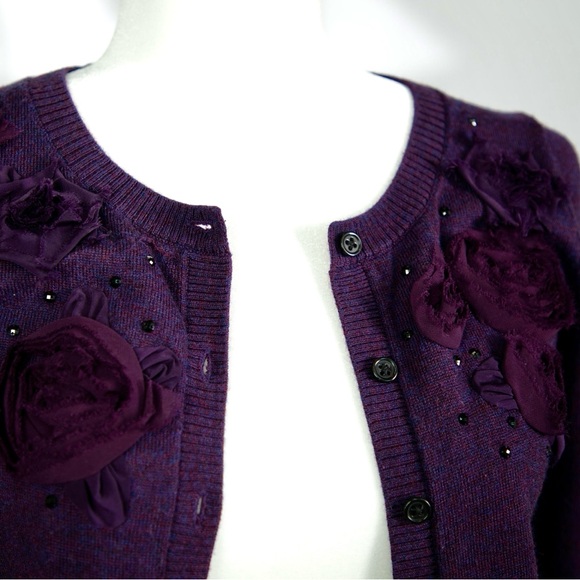BANANA REPUBLIC Purple floral embroidered cardigan with rhinestone buttons. - Picture 3 of 5